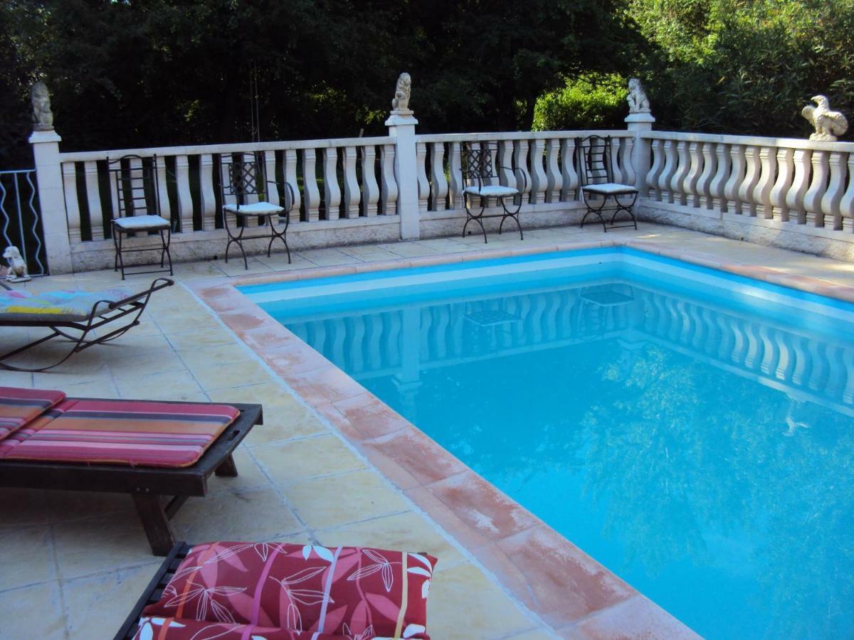 Holiday home La Douloire Pernes-les-Fontaines